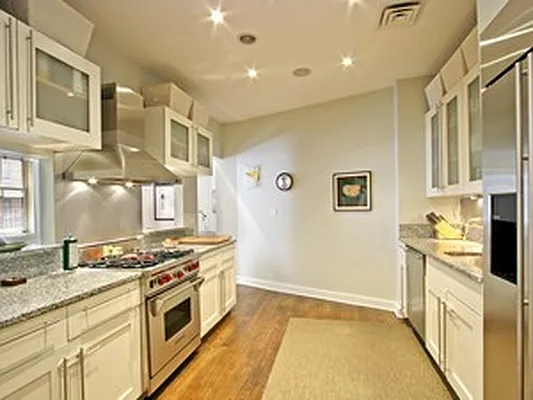 Sold by Corcoran | media 4