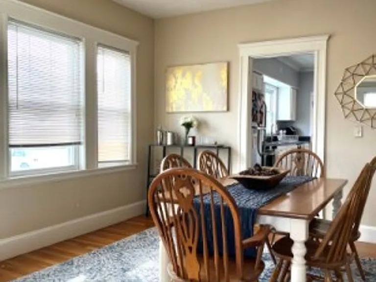 41-43 N Crescent Cir #2B — Photo 6