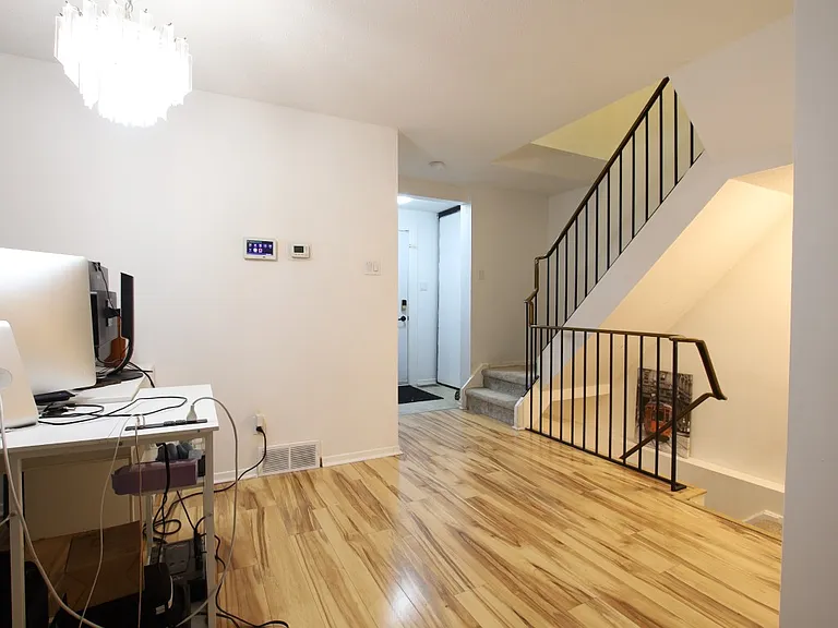 28 Whelan Dr — Photo 11