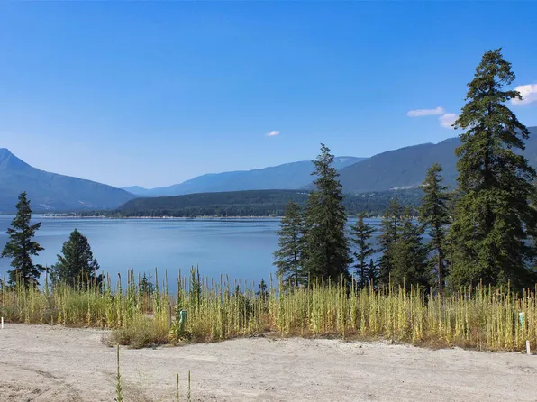 3648 Braelyn Rd #8, Columbia Shuswap, BC V0E 2X1