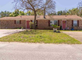 3407 Greenbriar Cir, Gulf Breeze, FL 32563
