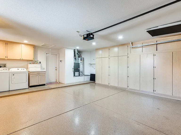 22903 N Shorthorn Ct — Photo 33