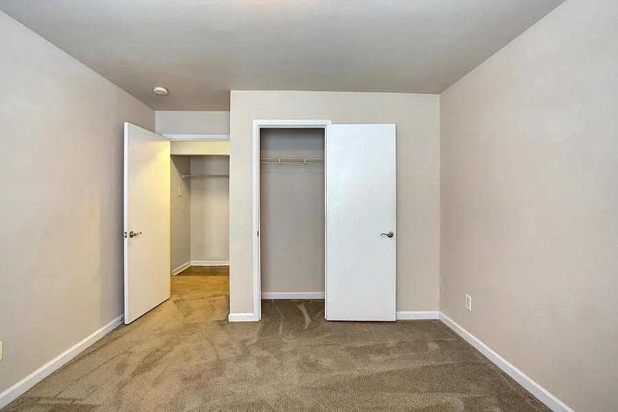 Ridgetop Apartments — Photo 4