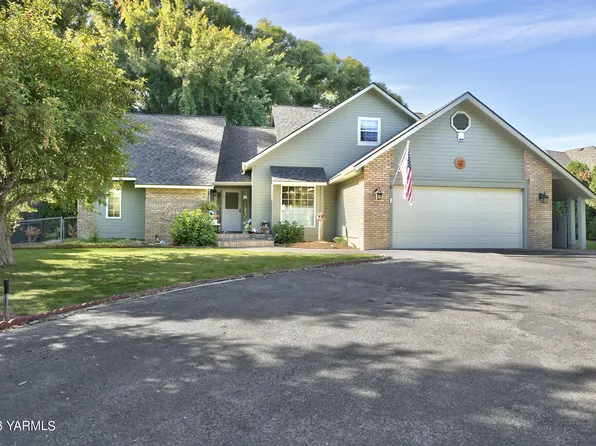 20 Estate Way, Yakima, WA 98908