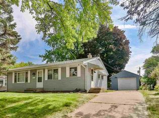 608 29th St, Rockford, IL 61108