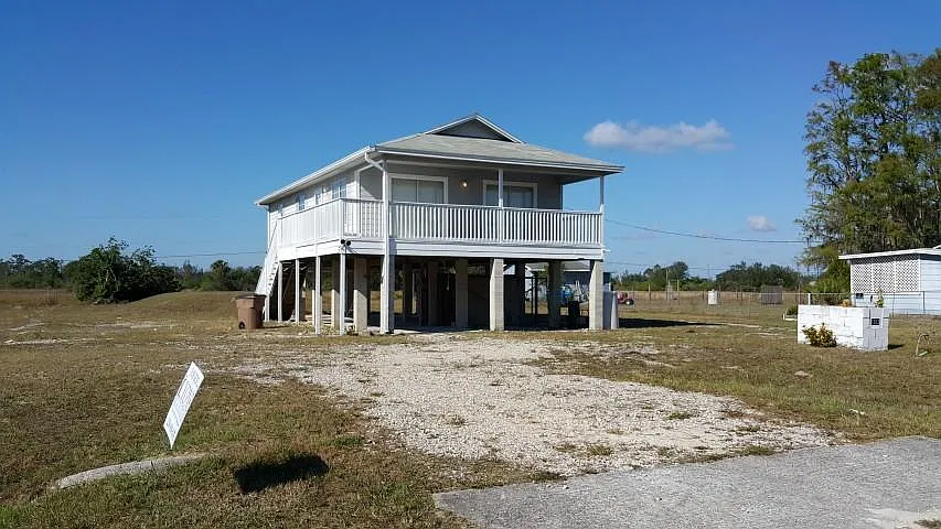 3 bed, 1152 sqft, $1,400 — Photo 2