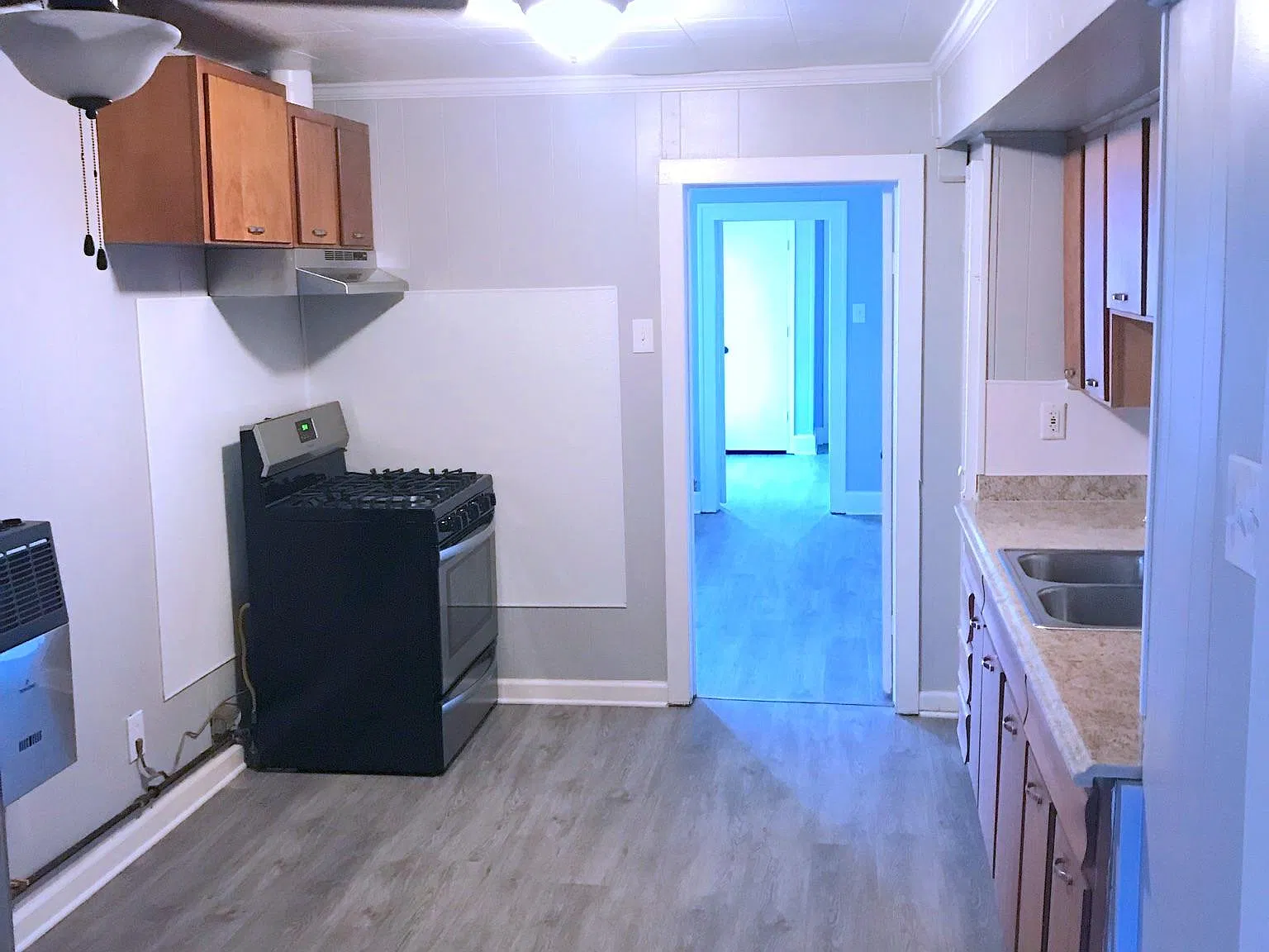 2208 Washington St — Photo 4
