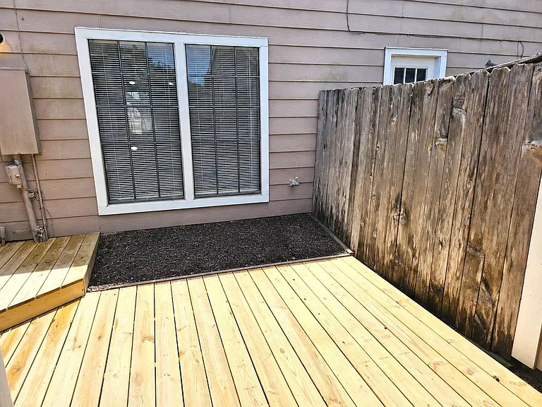 17303 Saturn Ln — Photo 19
