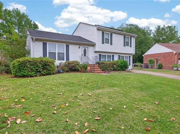 1022 Bowling Green Trl, Chesapeake, VA 23320