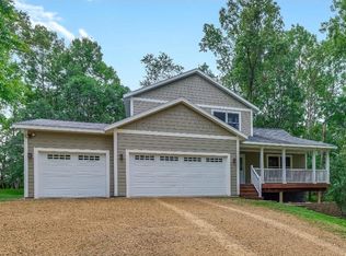 2726 51st Ave, Osceola, WI 54020
