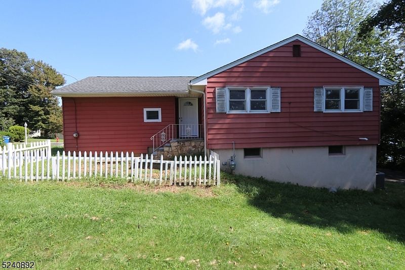 5 Hillside Ave, Netcong, NJ 07857 Zillow