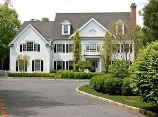 79 White Oak Shade Rd, New Canaan, CT 06840