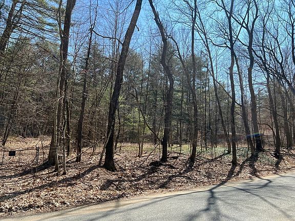 3rd image of 3 January Hills Rd