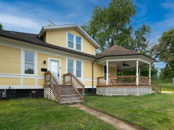 1004 Fremont Ave, Morris, IL 60450