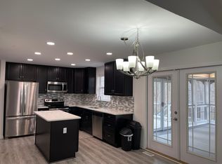 15620 Bloomfield Dr, Woodbridge, VA 22193