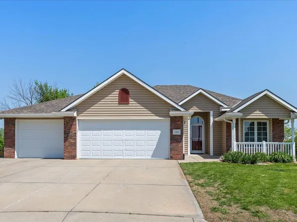1301 Afton Cir, Council Bluffs, IA 51503