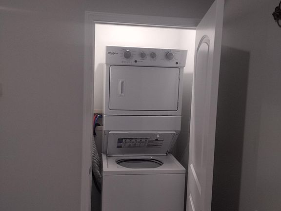 5th image of 2521 N 12th St APT A