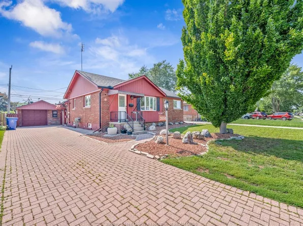 3551 Dominion Blvd, Windsor, ON N9E 2P1