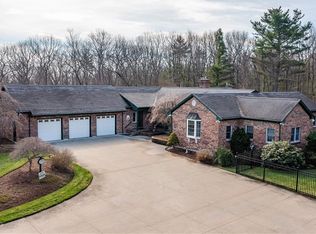 208 Tourtellot Hill Rd, Glocester, RI 02814