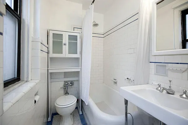 Rented by Coleman Real Estate Group | media 12