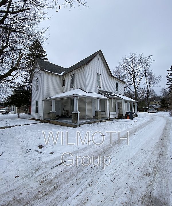 1st image of 608 E Jefferson St #3