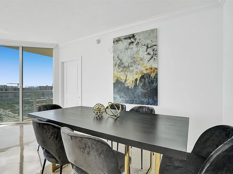 16699 Collins Ave #1908 — Photo 3