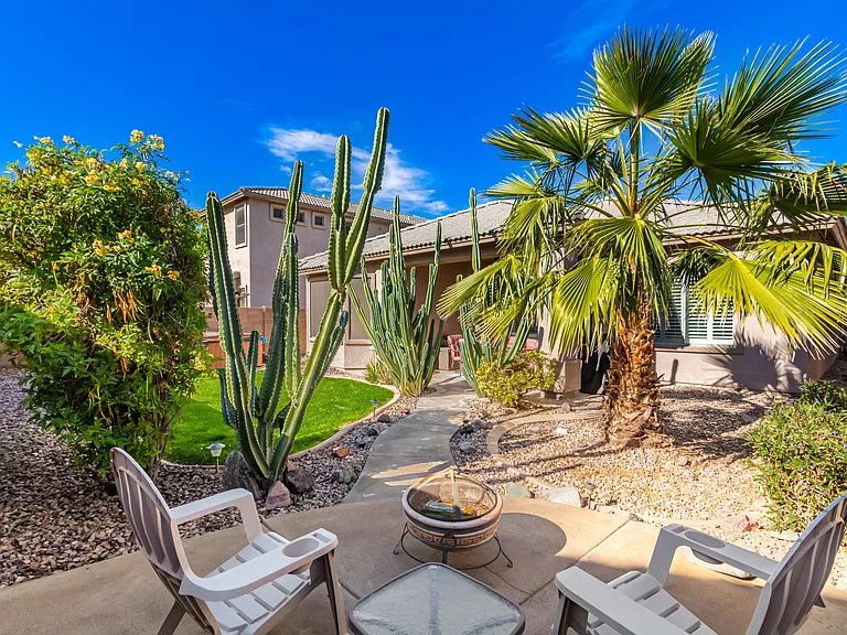 43829 W Snow Dr — Photo 34