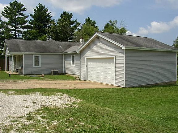 3rd image of 1207 Tinhouse Rd