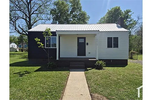 4513 13th Ave N Photo 1