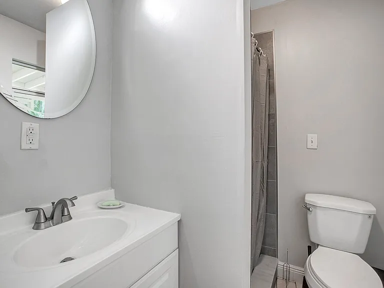 6507 S Bayshore Blvd — Photo 9