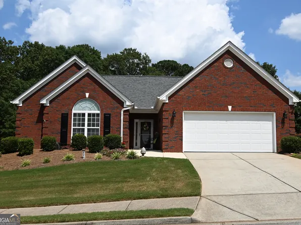 504 Park Place Ct, Social Circle, GA 30025