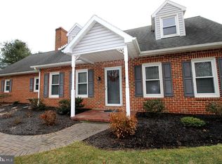 438 Oak Ln, Lititz, PA 17543