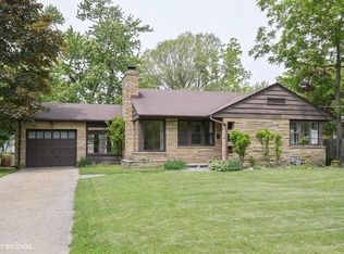 2736 Port Clinton Rd, Highland Park, IL 60035