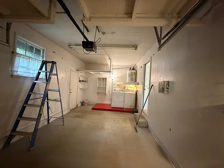 120 Forrest Dr — Photo 6