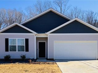 285 Towhee Trl, Lexington, NC 27295