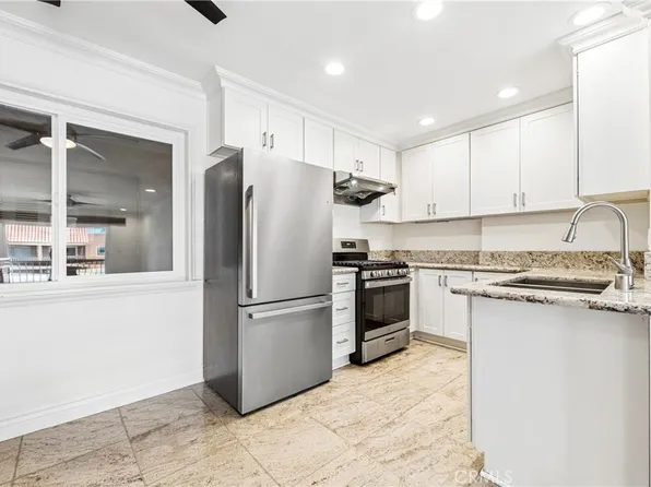 6600 Warner Ave Unit 124, Huntington Beach, CA 92647