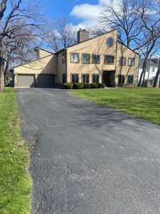 253 N Bonnie Brae Ave, Elmhurst, IL, 60126