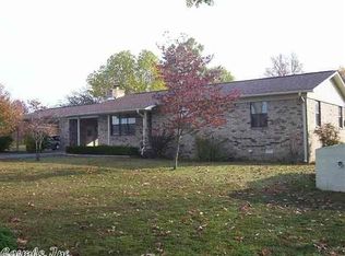 25 Brush Dr, Greers Ferry, AR 72067