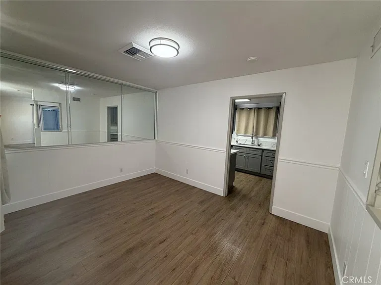 9551 Robin Ave — Photo 12