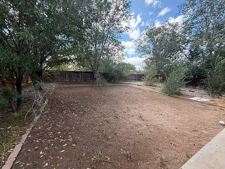 920 Somerset Meadows Dr NE — Photo 17