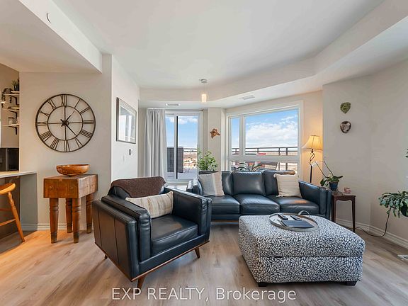 5th image of 1350 Hemlock Rd #505