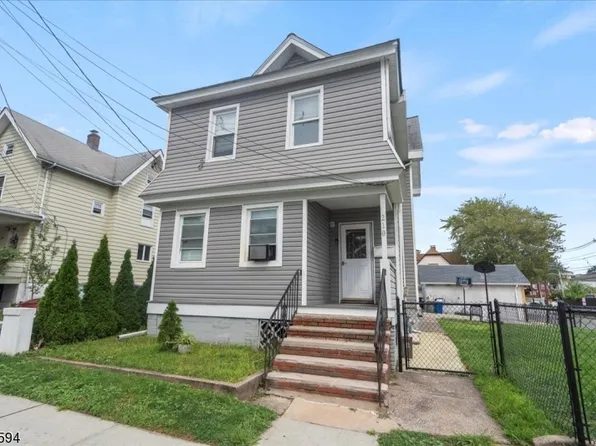 210 Lincoln Pl, Garfield City, NJ 07026