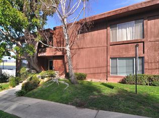 3906 Ridgemoor Dr APT 1, Studio City, CA 91604