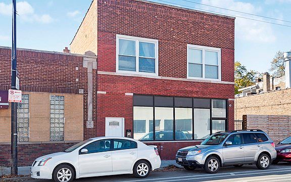 4th image of 3916 N Elston Ave