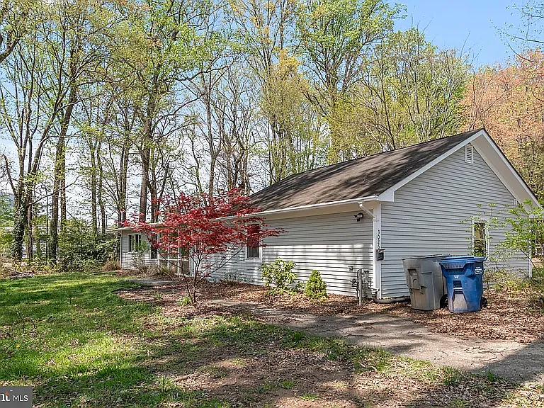 3026 Cedar Hill Road — Photo 1