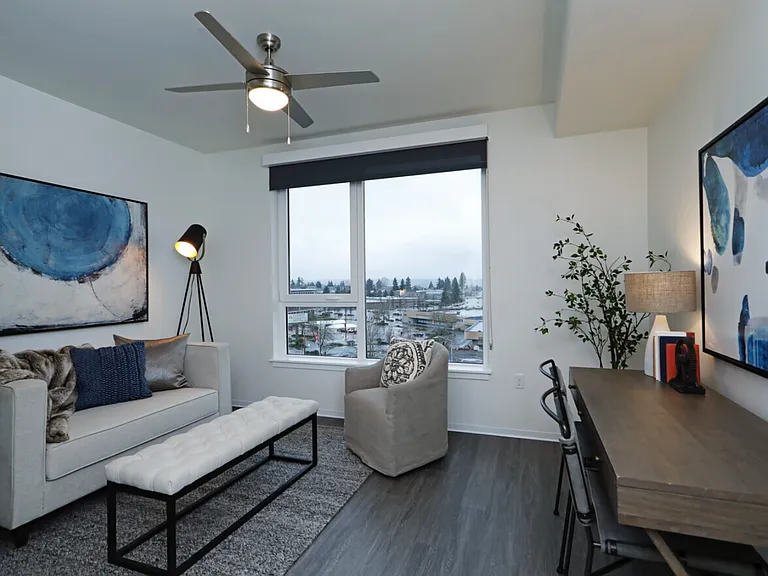 1020 N Broadway — Photo 7