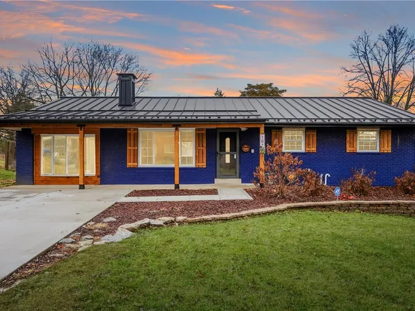 107 Cowan Dr, Mason, OH 45040