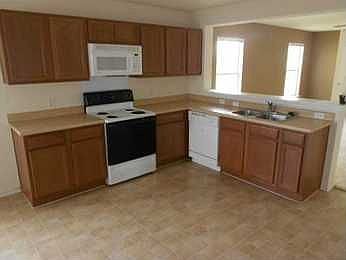 4th image of 12824 Saint Mary Dr