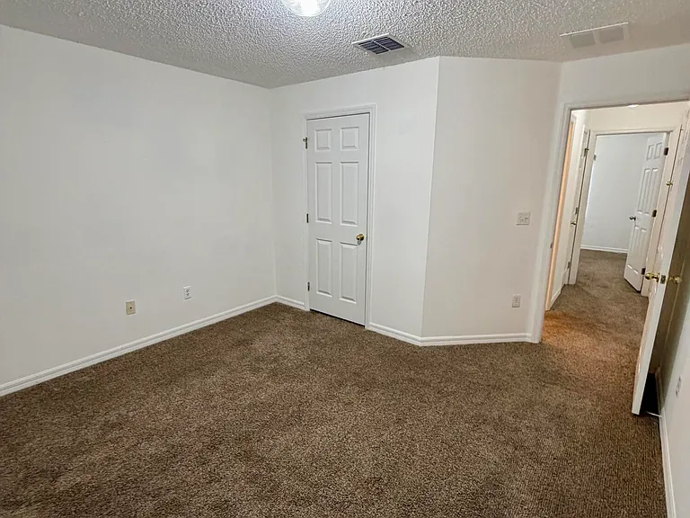 324 Seaside Ter — Photo 8