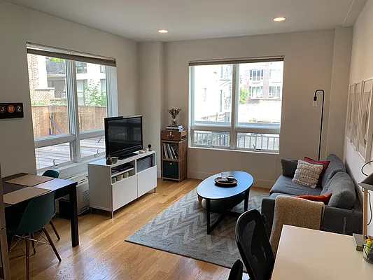 Rented by The Burkhardt Group | media 16